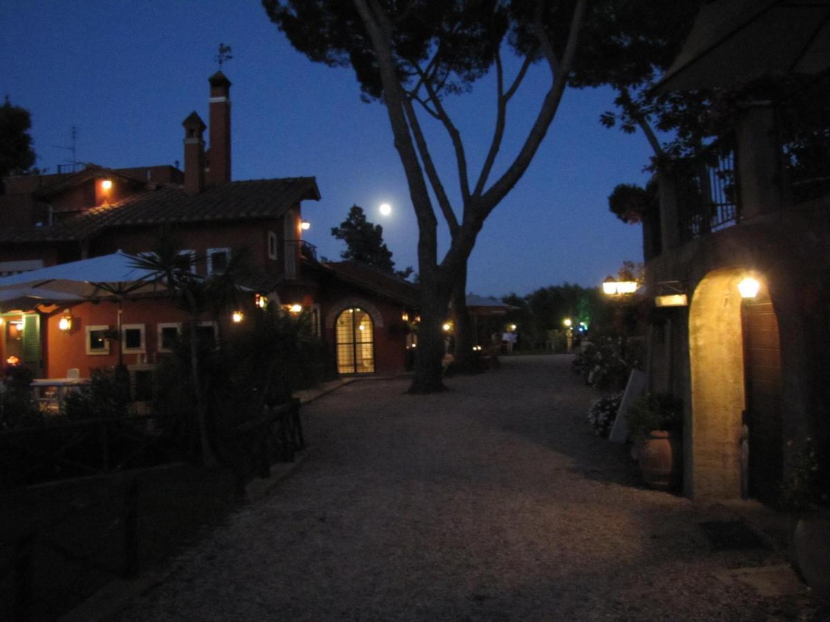 Parco Delle Nazioni - Relax Grand Resort Castel di Decima Exterior foto