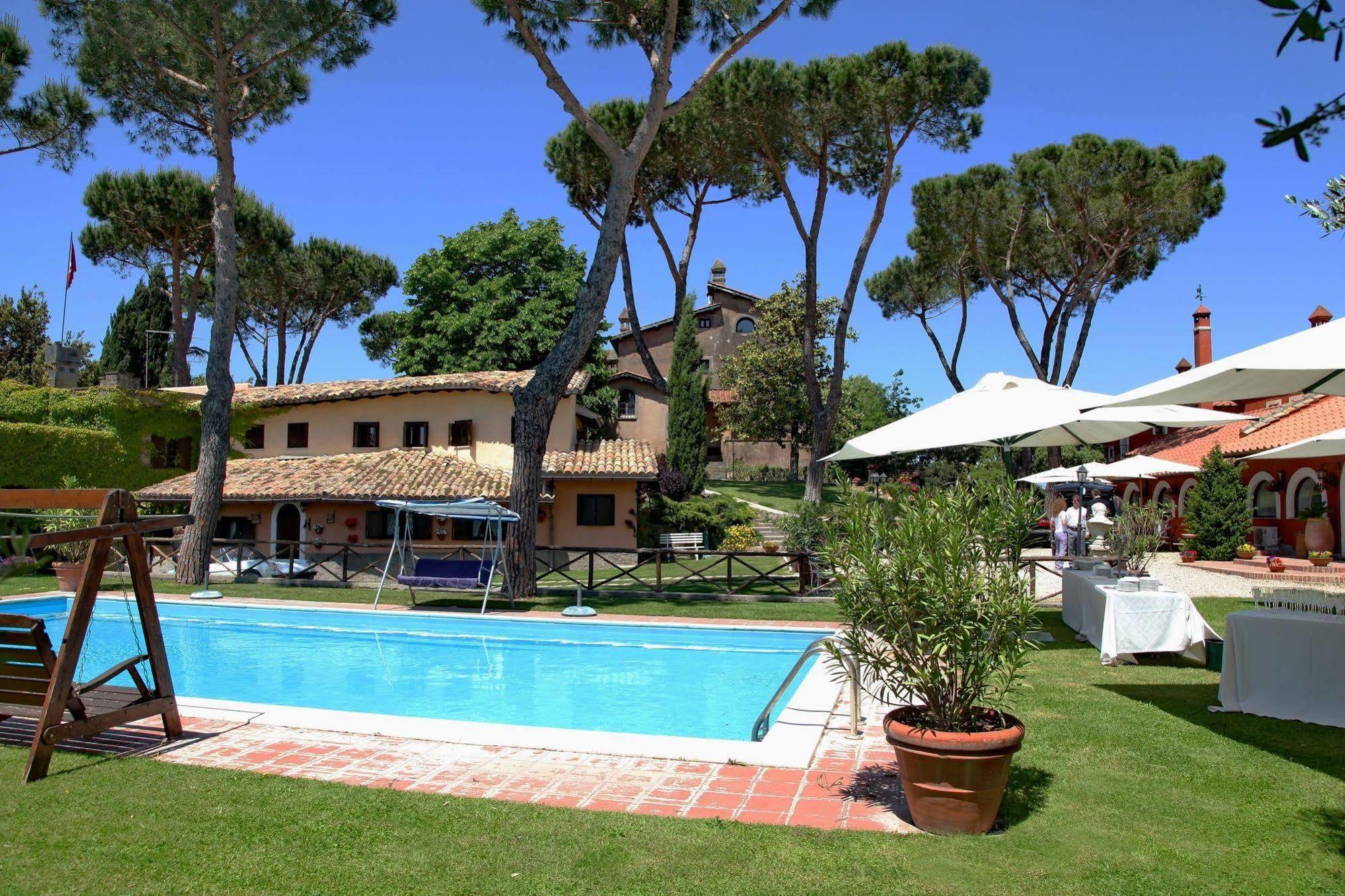 Parco Delle Nazioni - Relax Grand Resort Castel di Decima Exterior foto