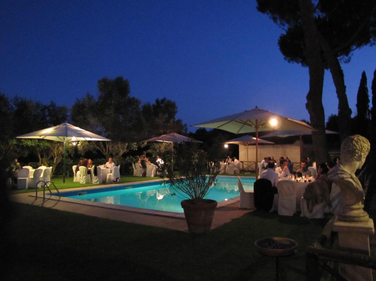 Parco Delle Nazioni - Relax Grand Resort Castel di Decima Exterior foto